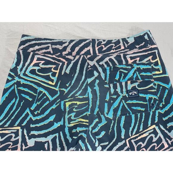 Billabong Recycler Pro Sundays Retro Style Board Shorts. Pastel Abstract, 32 EUC - Picture 5 of 5